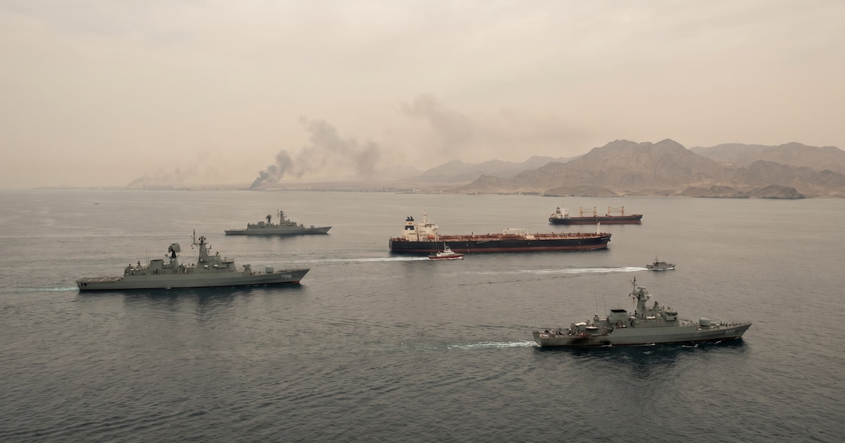 Oil Jumps More Than 3% After US Strikes on Iran Resume and Hormuz Closure Threat Shakes Markets